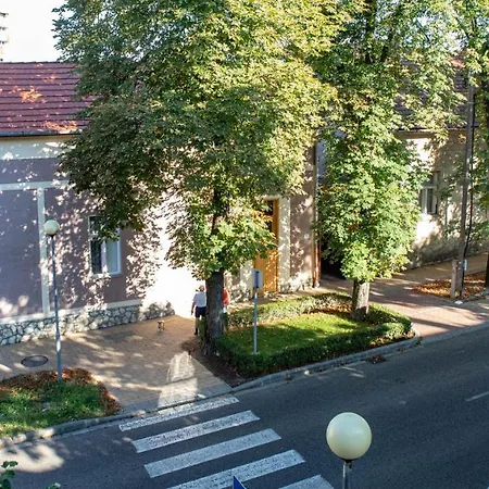 Lilla Nyaraló Eger